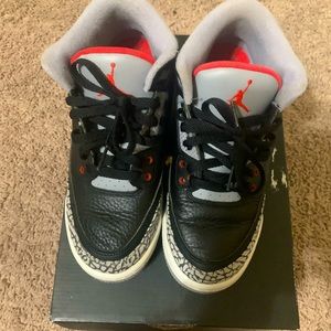 Black cement Jordan 3 size 5.5 used